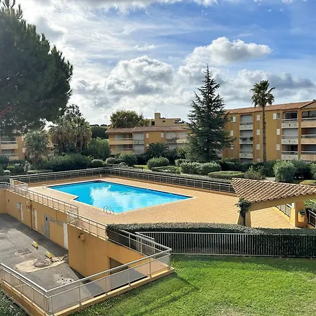 Au Lavandou - 4 Couchages, Climatise, Balcon, Piscine, Parking Inclus - Fr-1-251-480 * 르 라방두