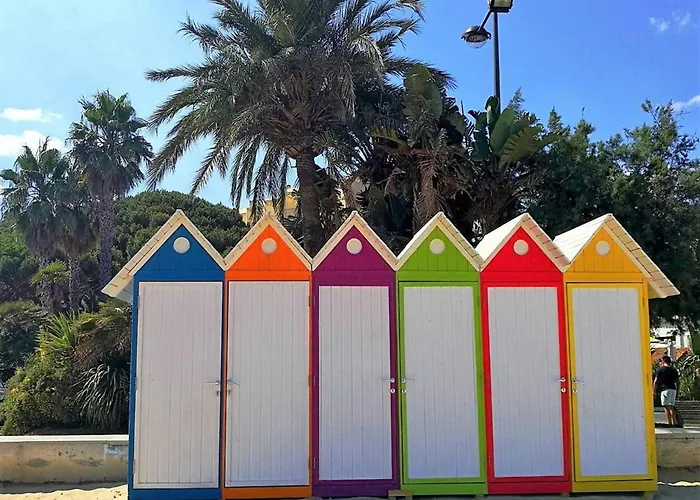 Au Lavandou - 4 Couchages, Climatise, Balcon, Piscine, Parking Inclus - Fr-1-251-480 Le Lavandou