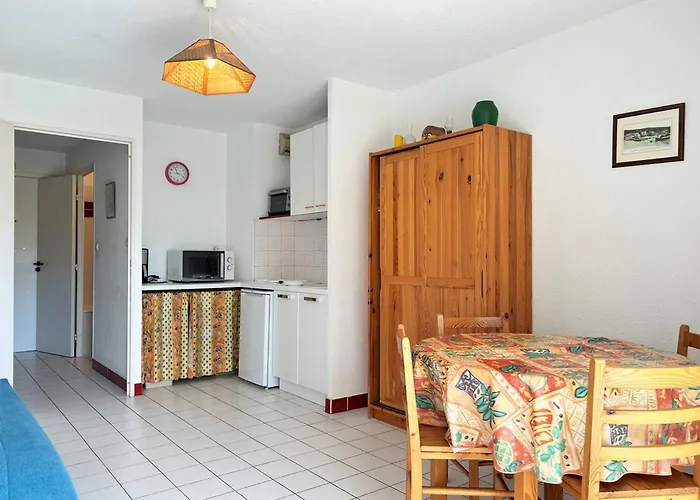 Au Lavandou - 4 Couchages, Climatise, Balcon, Piscine, Parking Inclus - Fr-1-251-480 Apartment